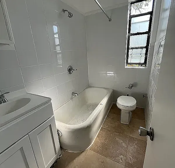 1401 Ocean Ave #4B — Photo 8