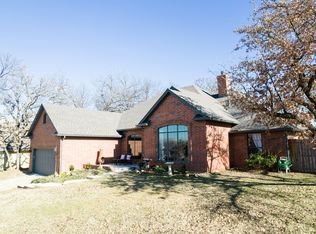 1412 Woodbury Cir, Edmond, OK 73034