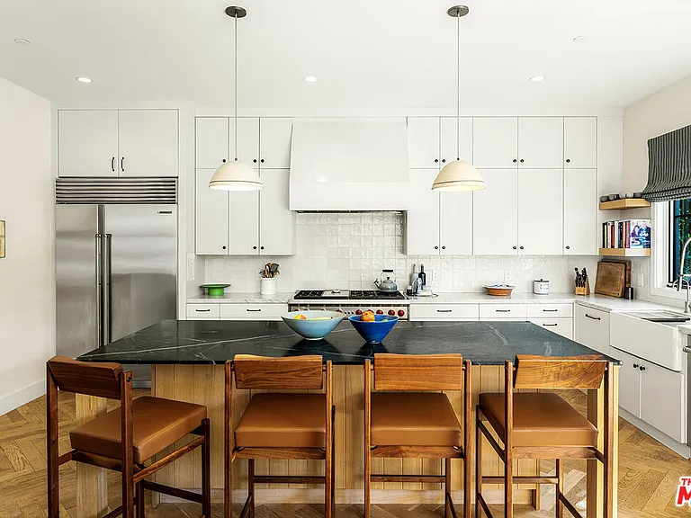 1099 Nowita Pl — Photo 7