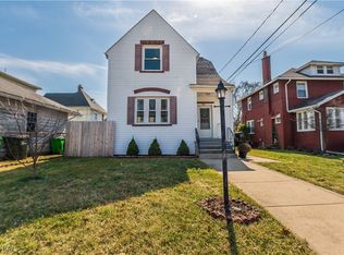 1055 Oakwood Ave NE, Massillon, OH
