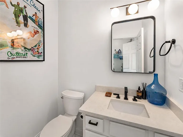 1014 Fern Ave SE — Photo 11