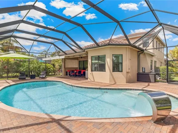 4360 Aurora ST, NAPLES, FL 34119