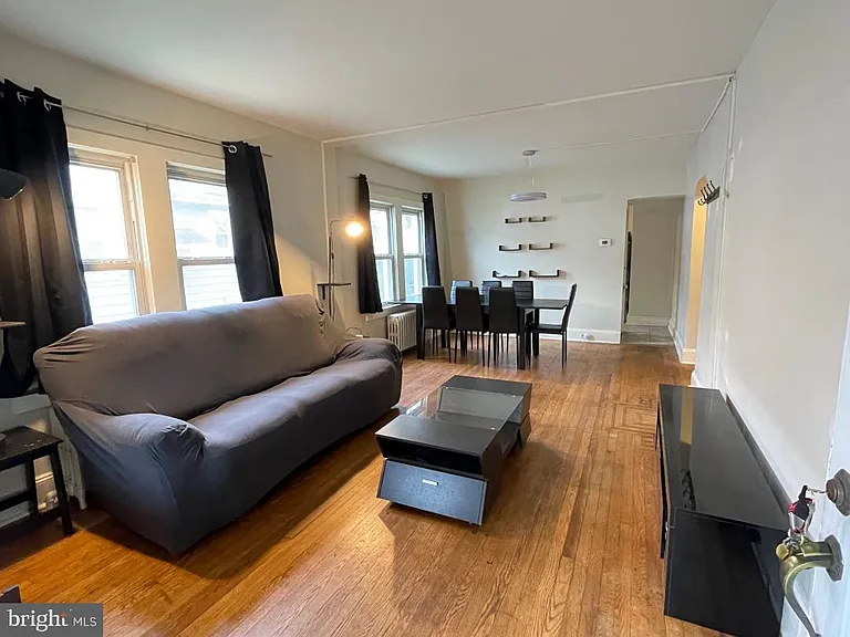 721 Mayflower Ave — Photo 25