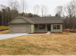 10009 Tokeena Path Dr, Seneca, SC 29678