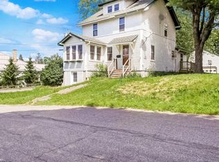 11 Howe St, Augusta, ME 04330