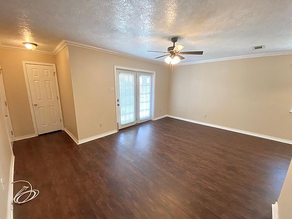 3rd image of 6801 Camden Ln APT 12