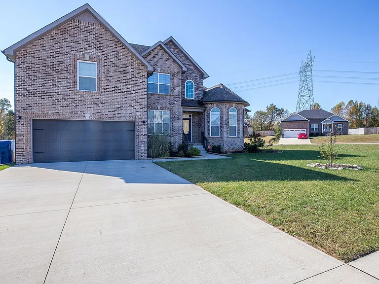 144 Thomas Traylor Ln — Photo 3