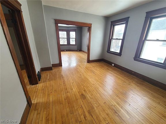 3rd image of 4433 Ardmore Ave
