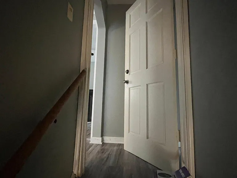 2nd floor apartment