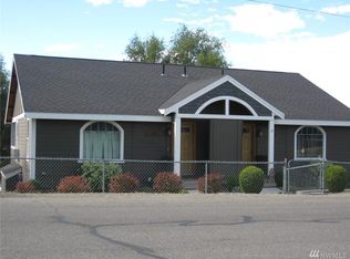 360 Grape Ave E, Omak, WA 98841