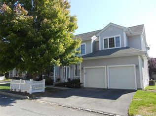 113 Eden Ct, White Plains, NY 10603