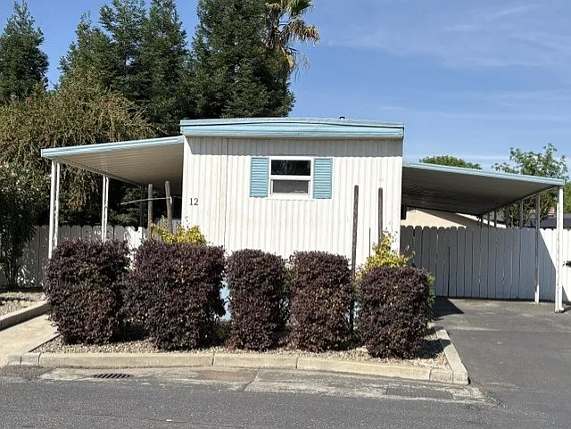 1 bed, 720 sqft, $1,400 — Photo 2