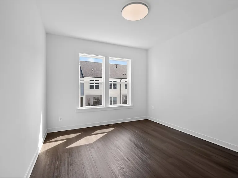 16162 Frederick Rd — Photo 18