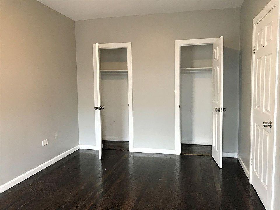 2nd image of 215 E 164th St APT 5P