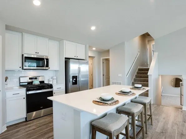 17476 Dulles Ln, Lakeville, MN 55044