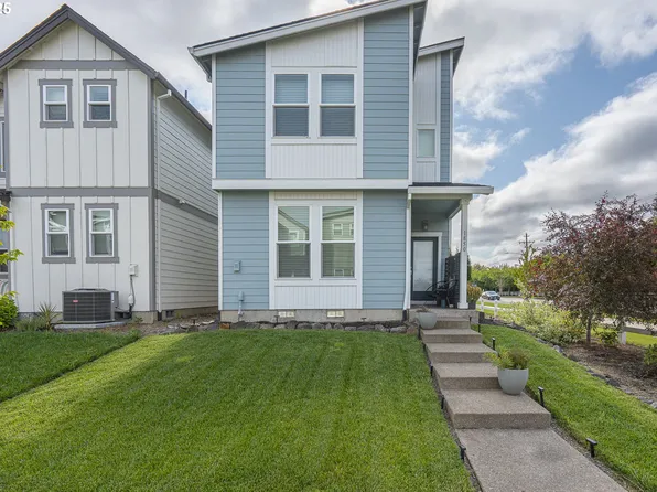 1850 NW Landon St, McMinnville, OR 97128