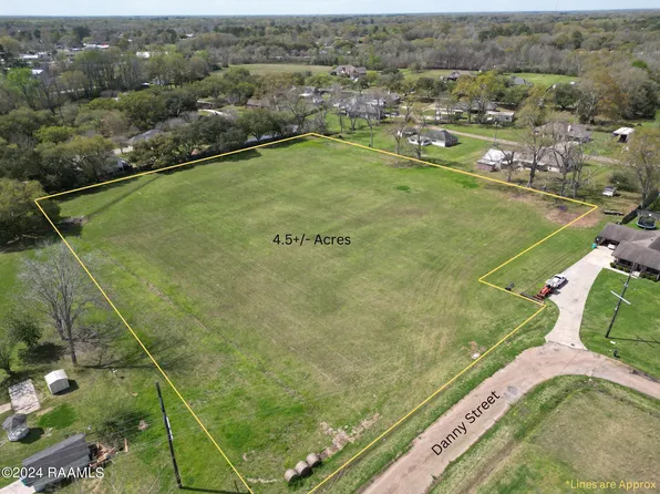 Danny St, Sunset, LA 70584