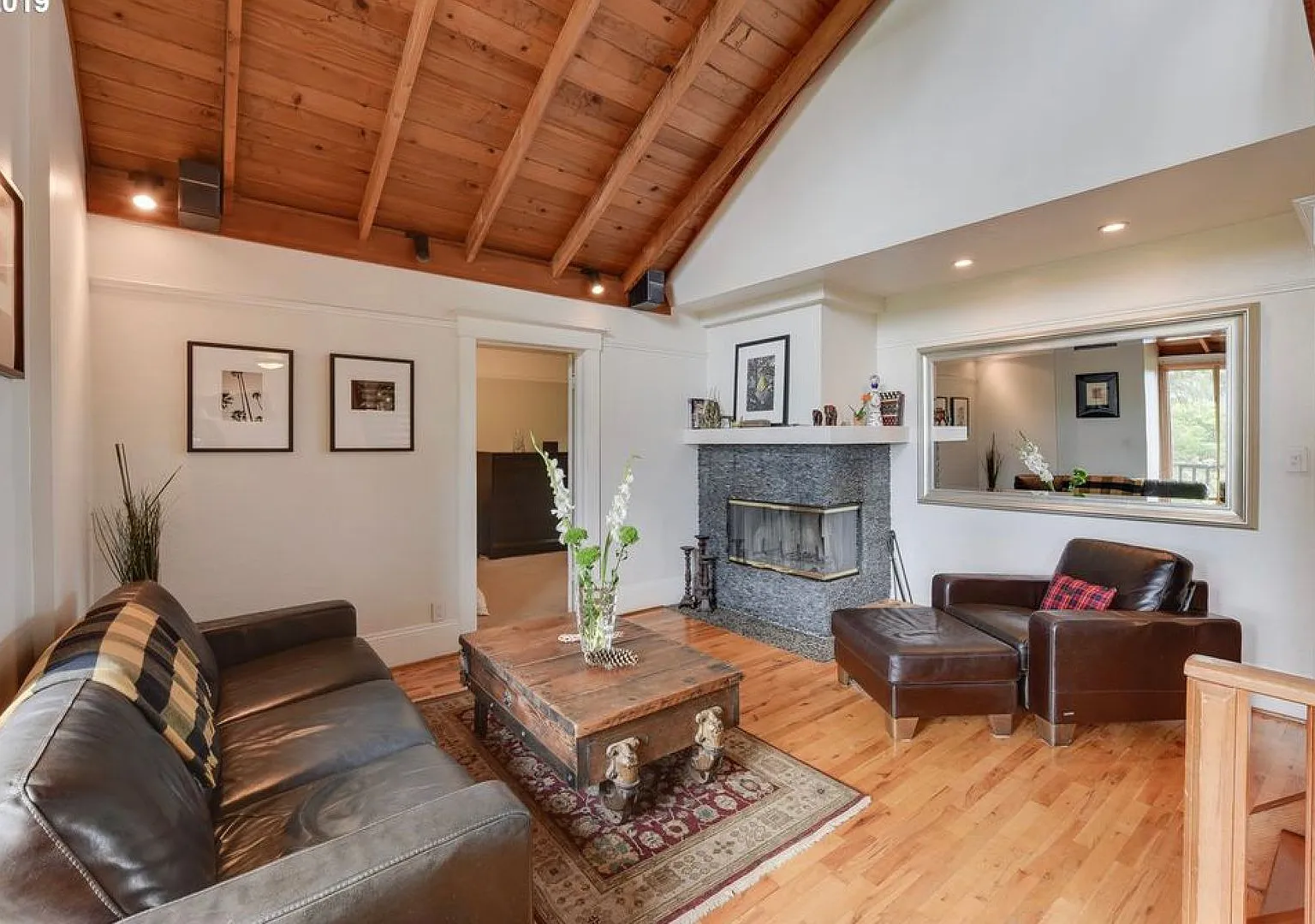 Charming 1920's Converted Ranger Station Home in Portland West Hills, pets ok — Photo 4