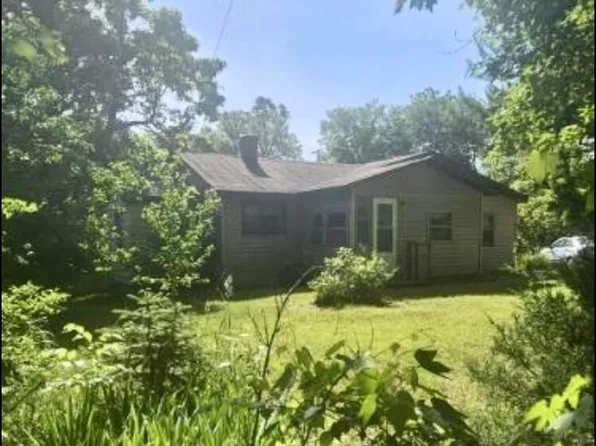 7001 51 1/2 St, Grand Junction, MI 49056