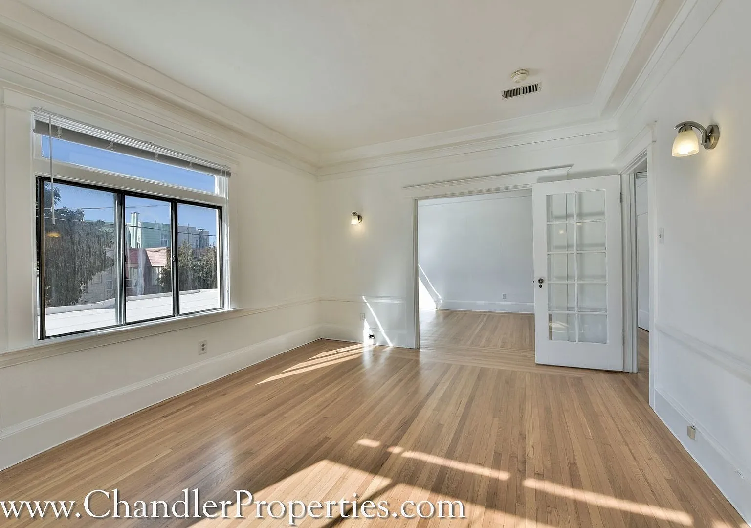 75 Palm Avenue Apartments — Photo 1