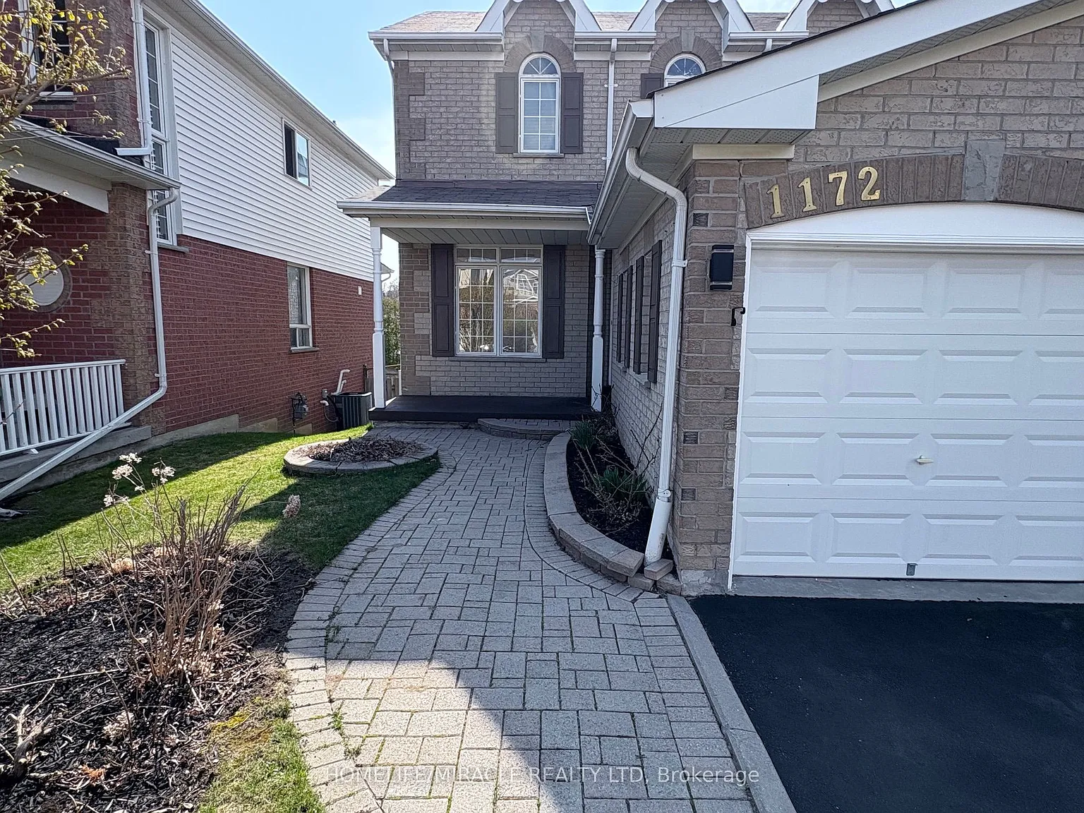 5 bed, $3,650 — Photo 1