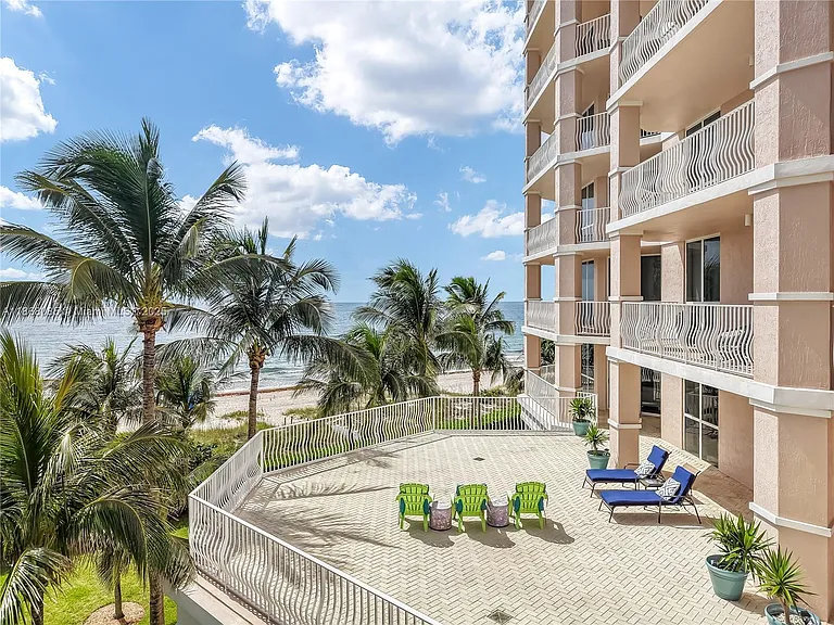 1460 S Ocean Blvd #304 — Photo 84