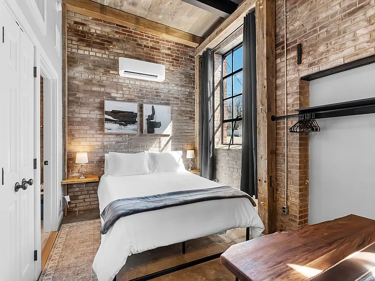 622 Broadway St #5 — Photo 8