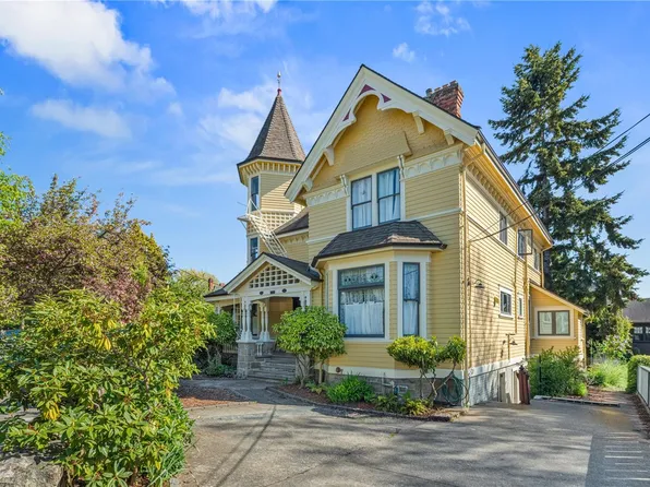 1171 Rockland Ave, Victoria, BC V8V 3H8