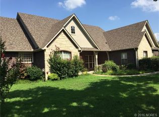 2517 Fielden Ct, Sand Springs, OK 74063