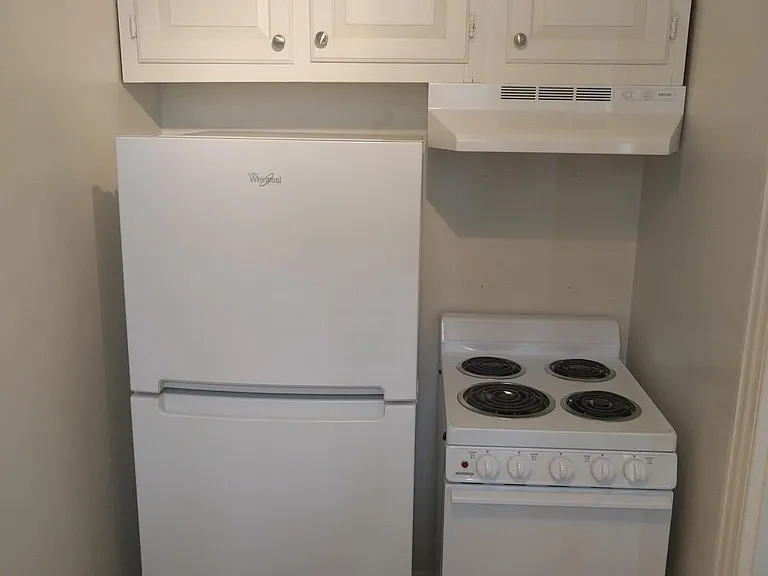 910 Cameron St #2 — Photo 14