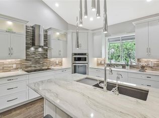 730 Bay Tree Ct, Naples, FL 34108