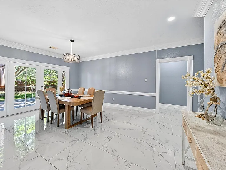 1615 Kelliwood Oaks Dr — Photo 12