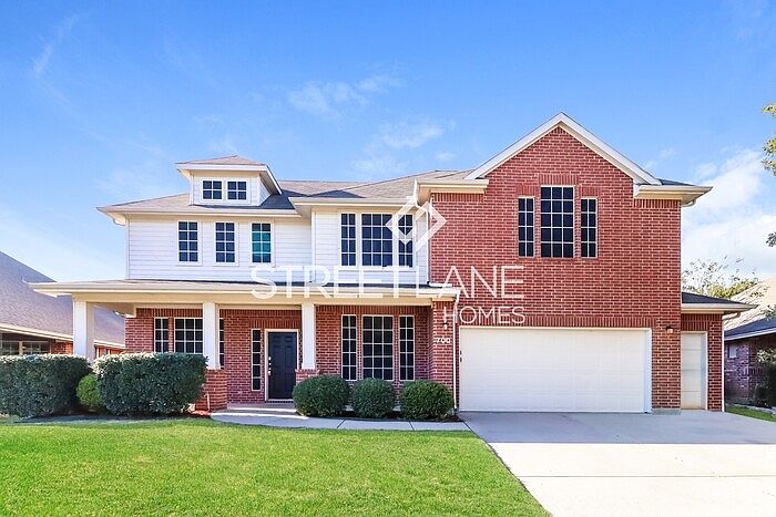 1st image of 700 Bur Oak Dr