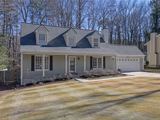 675 Barrington Way, Roswell, GA 30076