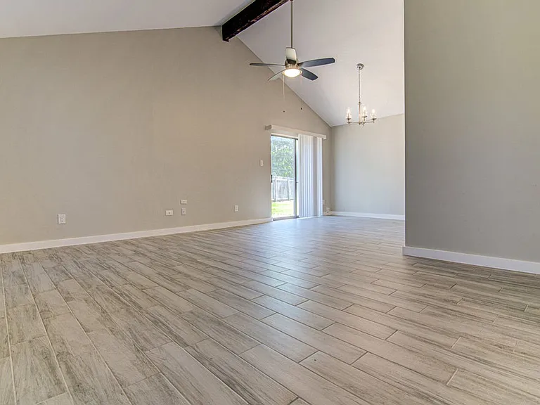 1603 Dale Cv — Photo 4