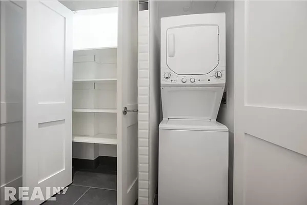 Rented by REAL New York | media 15