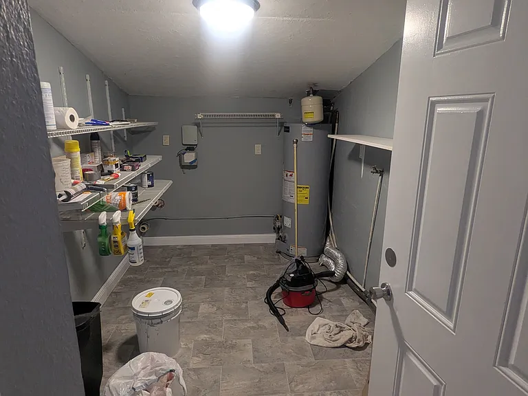 2100 Nottingham Rd — Photo 18