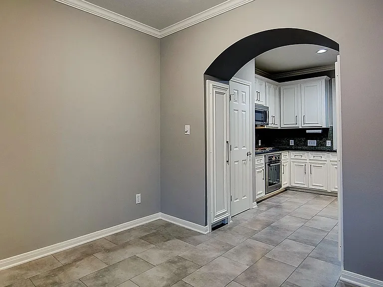 1408 W Webster St — Photo 20