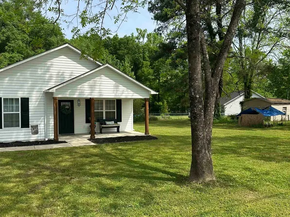 616 Blountsville St NE, Hanceville, AL 35077