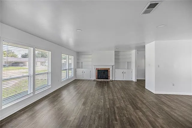 1002 Ford Dr — Photo 4