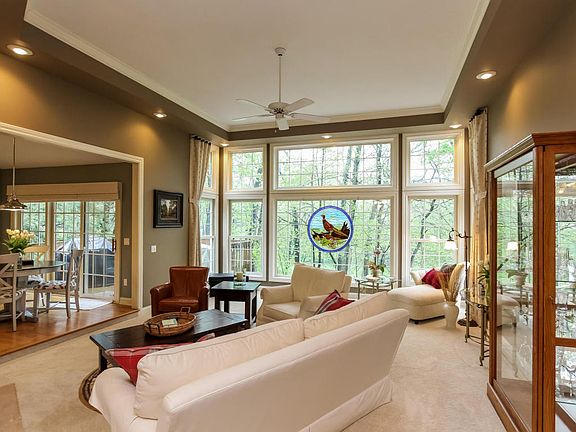 3rd image of 1861 Laraway Lake Dr SE