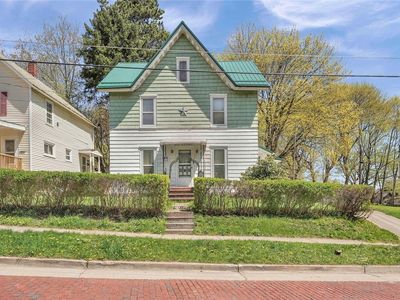 18 Weeks St, Jamestown, NY, 14701