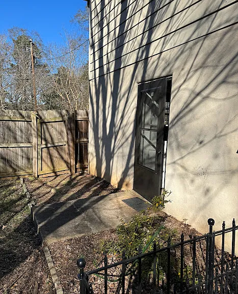 Entrance to apartment.