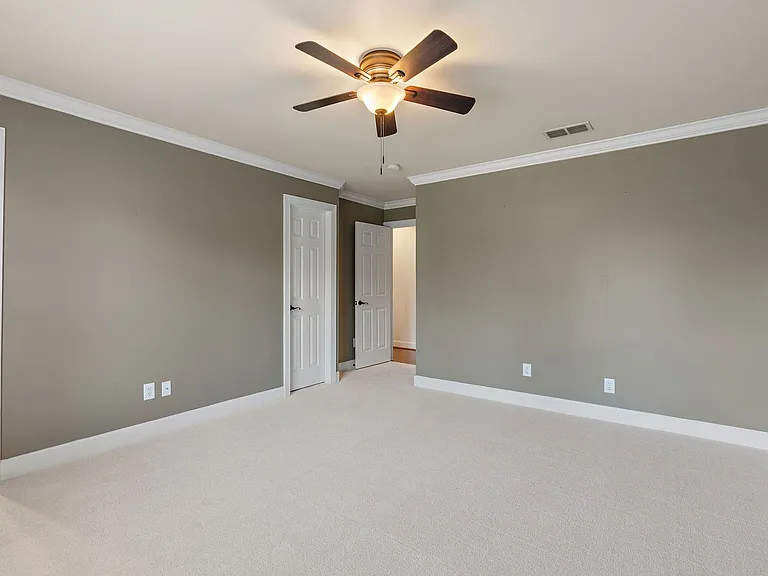 298 Gillette Dr — Photo 56