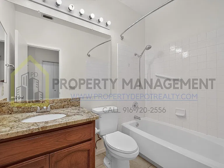 8072 Bothwell Dr — Photo 32