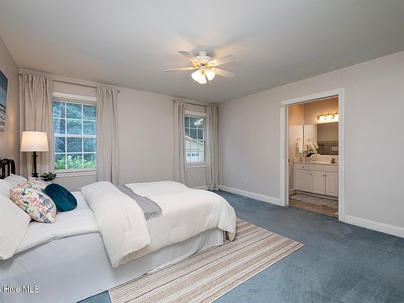 4th image of 122 Laura Drive