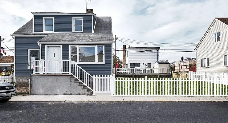 Sold by Top Nest Inc. | media 1
