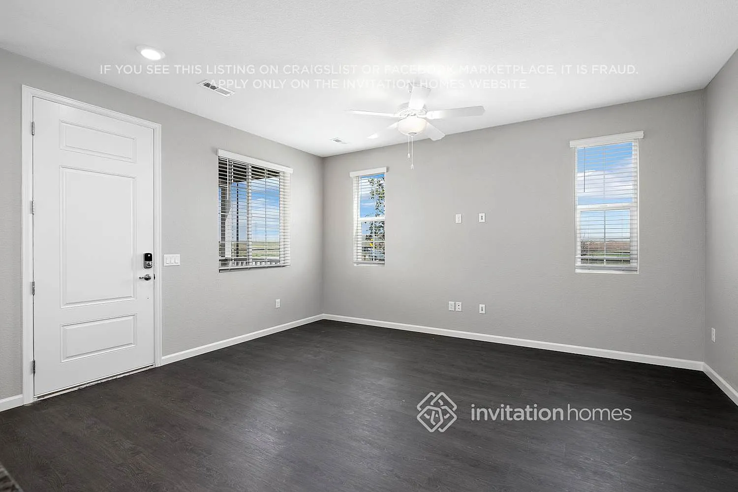 1728 S Elk Way Aurora, CO 80018 — Photo 4