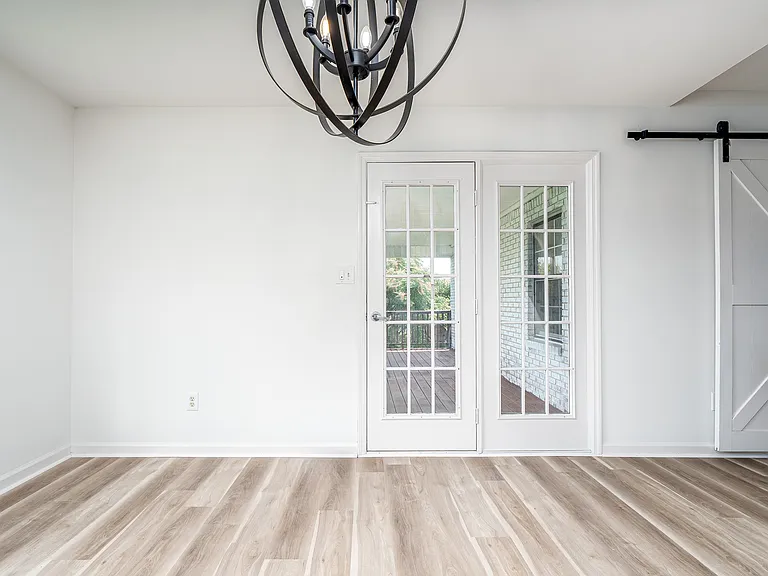 2718 Buckner Ln — Photo 26
