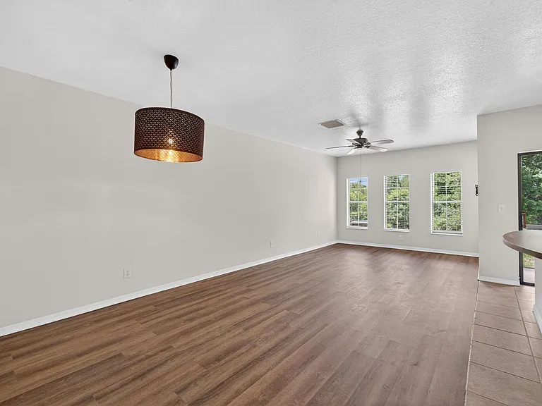 30132 Mossbank Dr — Photo 15